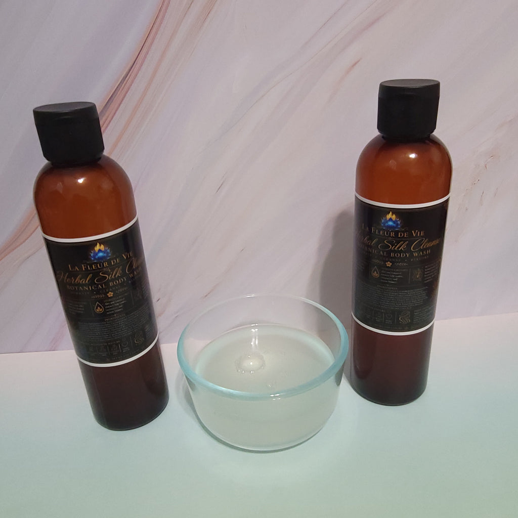 Herbal Silk Cleanse — Botanical Body Wash (8 oz)