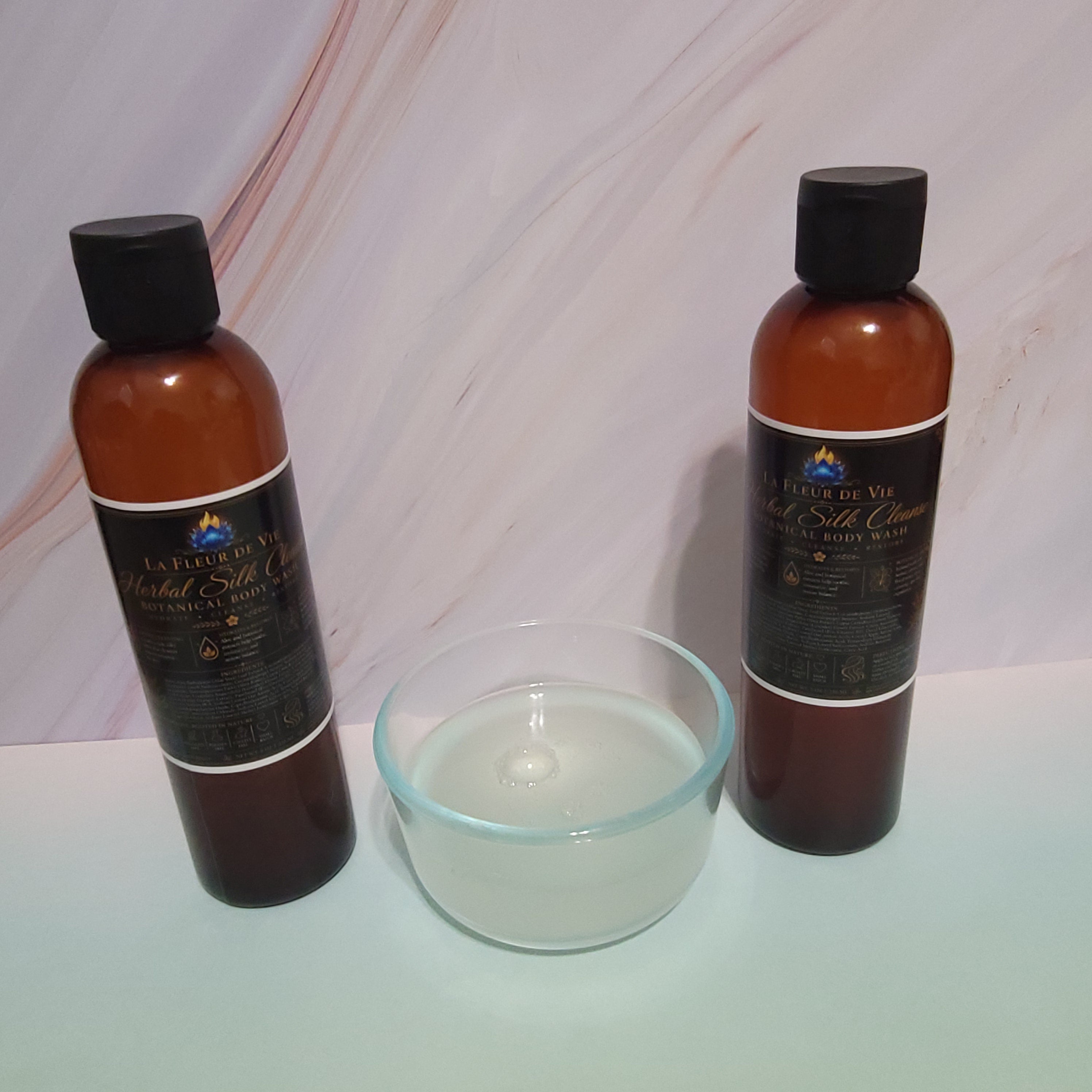 Herbal Silk Cleanse — Botanical Body Wash (8 oz)