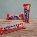 Snickers Berry Whipped Candy Bar — Limited Edition (42g)